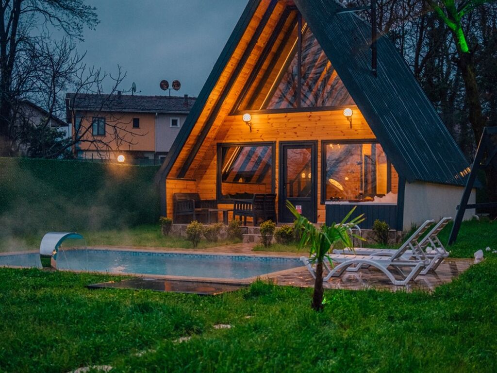 Sapanca’da doğanın keyfini bungalovlarda çıkarın