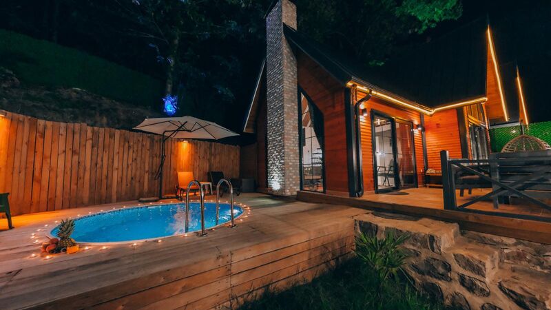 Sapanca Hanedan Suit